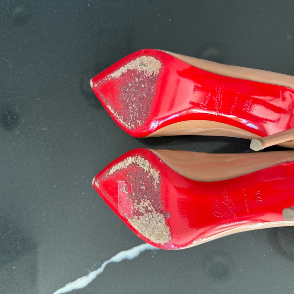 Christian Louboutin Blush Patent Kate 37.5 - Picture 9 of 10